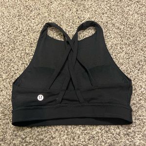Black lululemon sports bra